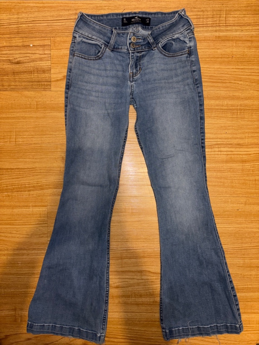 Hollister Light Blue Low Rise Vintage Flare Jeans Size 1 Short